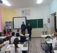 «Қауіпсіздік» сабағы аясында  оқушыларымен «Пиротехника, петардалар, бомбалар» тақырыбында әңгіме өткізілді