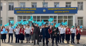 Белгілі өнер актерлері Республика күнімен шын жүректен құттықтады