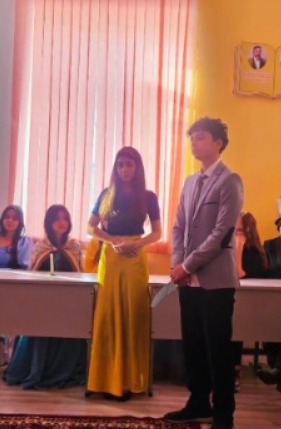 Гуманитарлық пәндер аясында әдеби кеш өтті